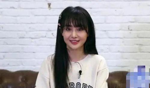 张翰宋轶今日吃瓜,甜蜜互动引热议