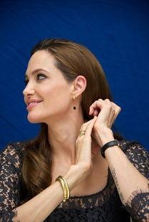 有钟馗纹身的明星网红,神秘力量背后的时尚潮流