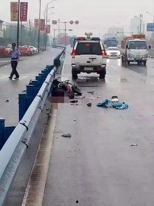 瓜沥高速车祸今日,惊魂瞬间，紧急救援展开